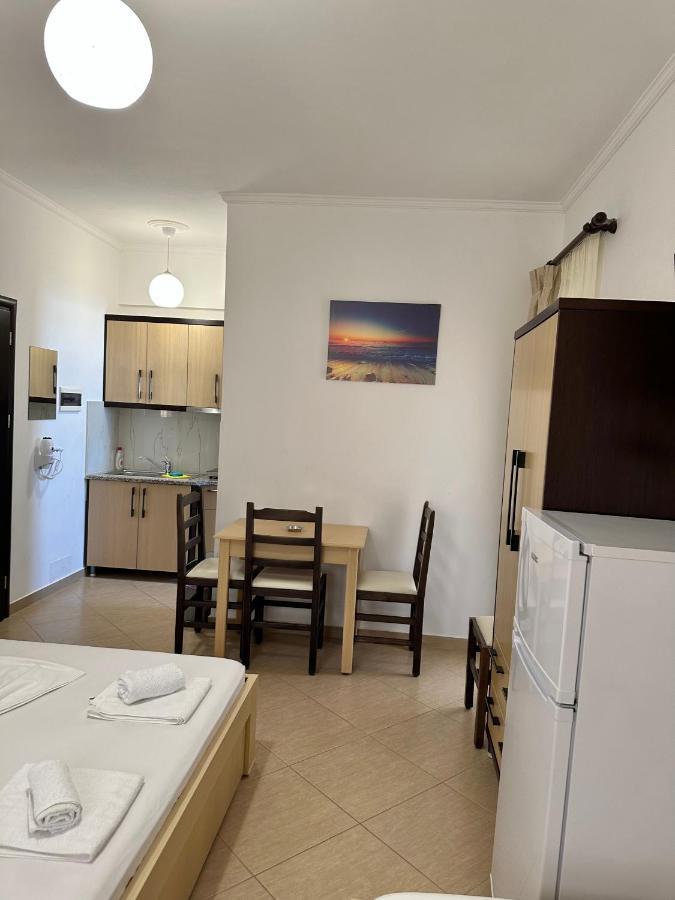 Visi Apartments Ksamil Ngoại thất bức ảnh
