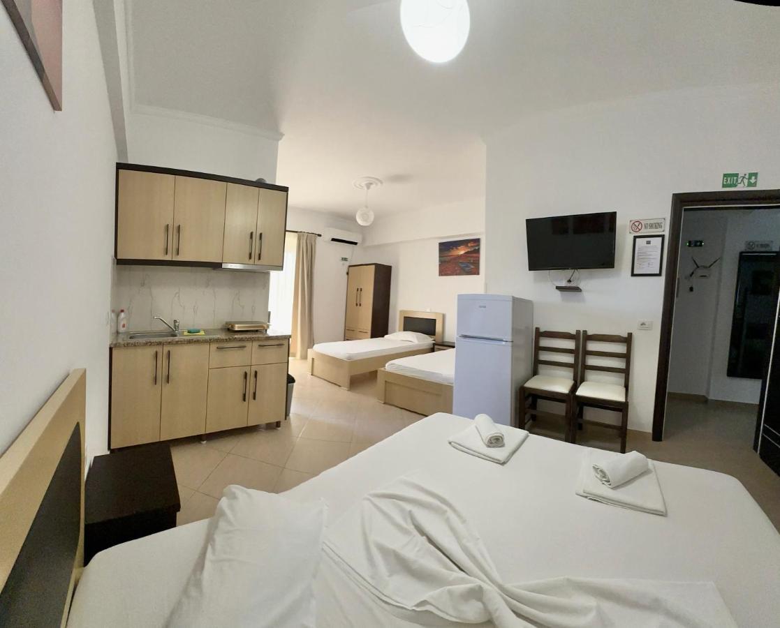 Visi Apartments Ksamil Ngoại thất bức ảnh